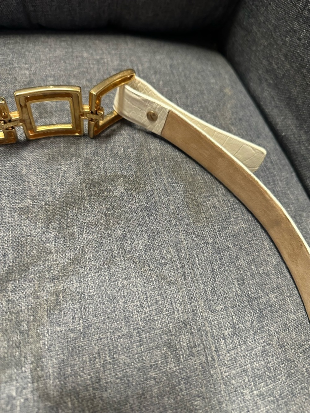 Carlisle White Croc-Embossed Leather Belt with Gold Geometric Buckle - Picture 10 of 10